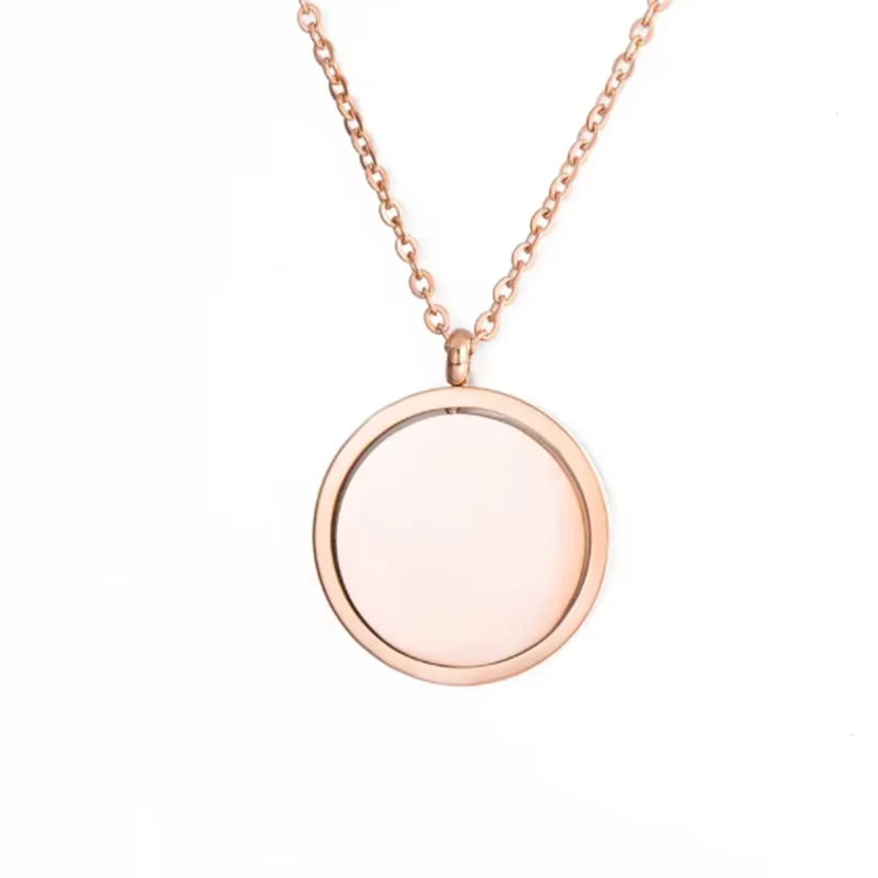 Round Pendant Photo Necklace